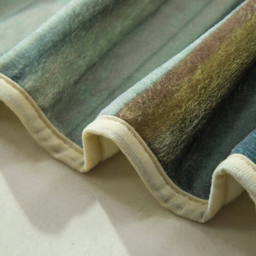 Custom Car Printed Flannel Blankets Wholesale - Image 4