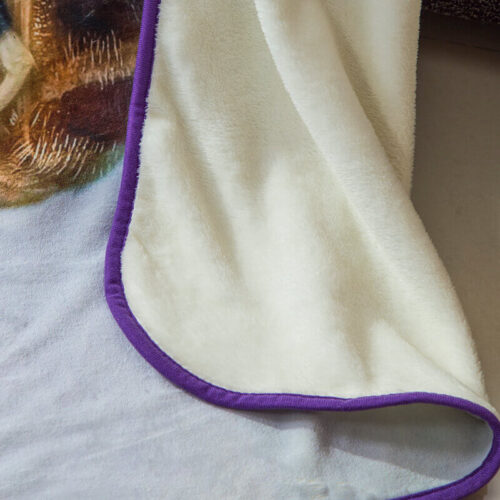 Cute Bee Flannel Fleece Blanket - Image 4