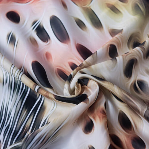 Leopard Printed 100 Polyester Shower Curtains - Image 4